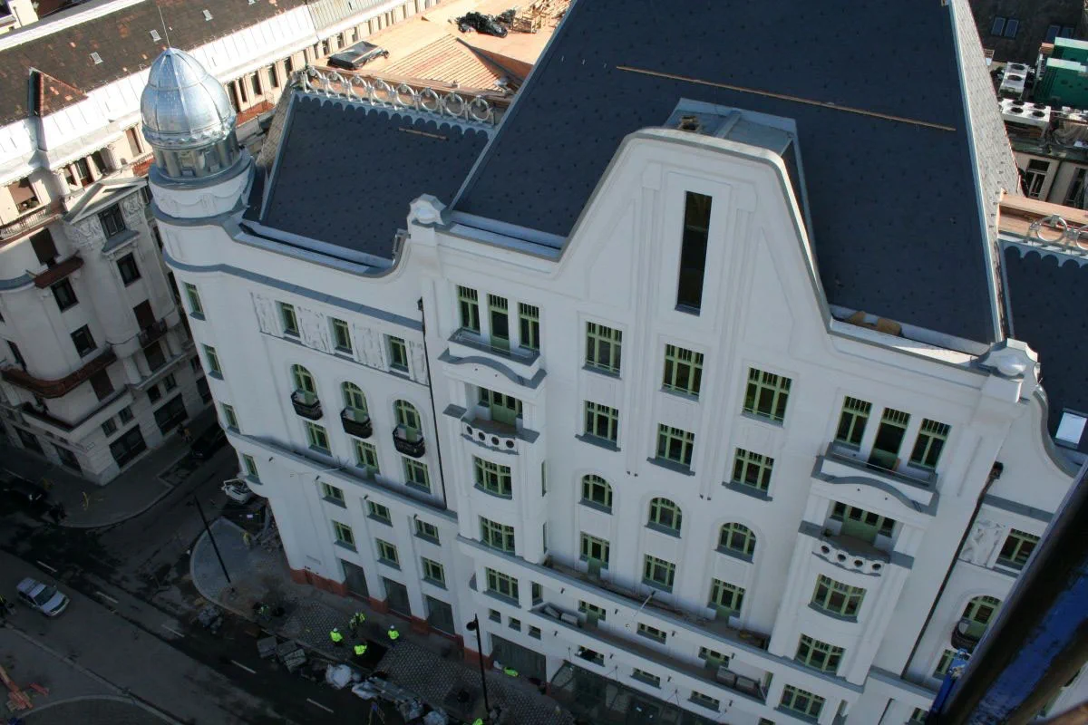 Közigazgatási és Igazságügyi Minisztérium díszműbádogos munkái